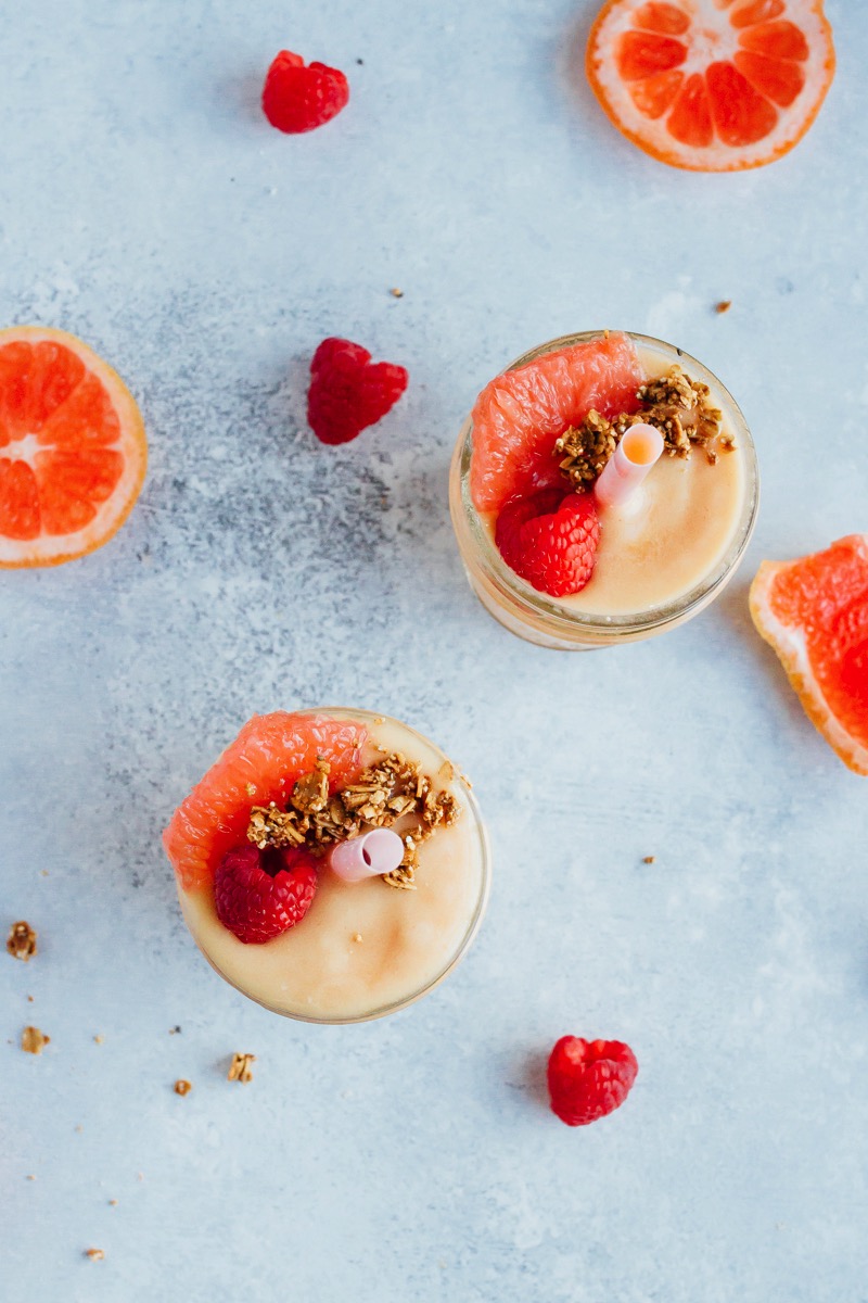 grapefruit pineapple smoothie