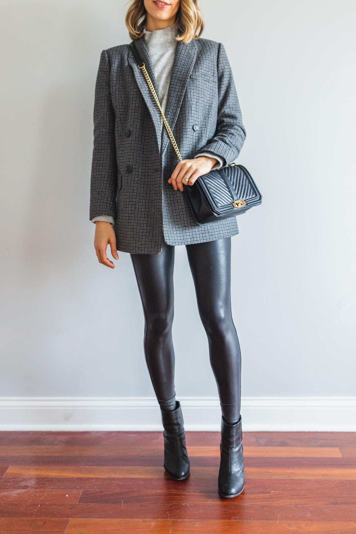 leather leggings outfit winter