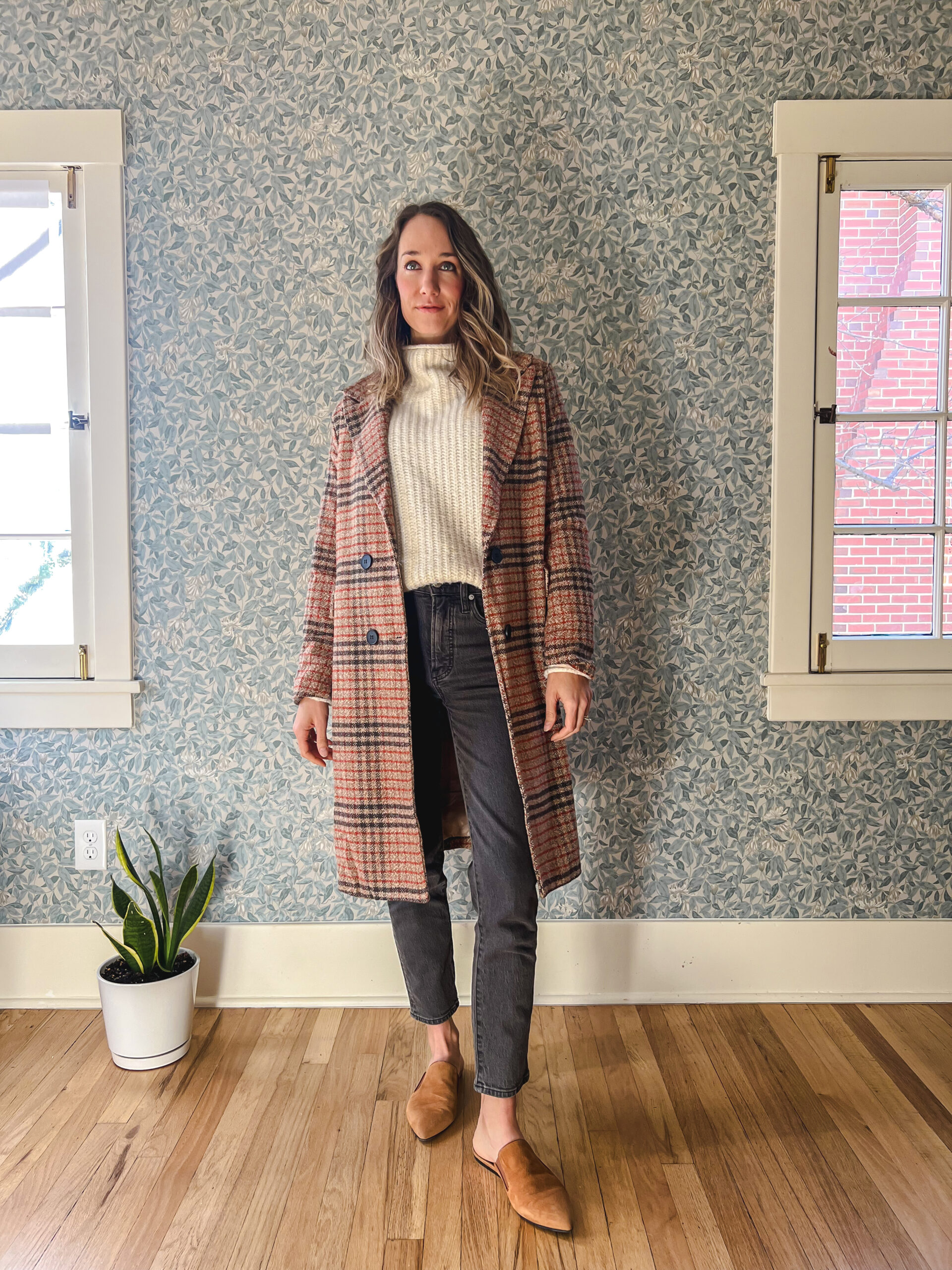 capsule wardrobe for moms