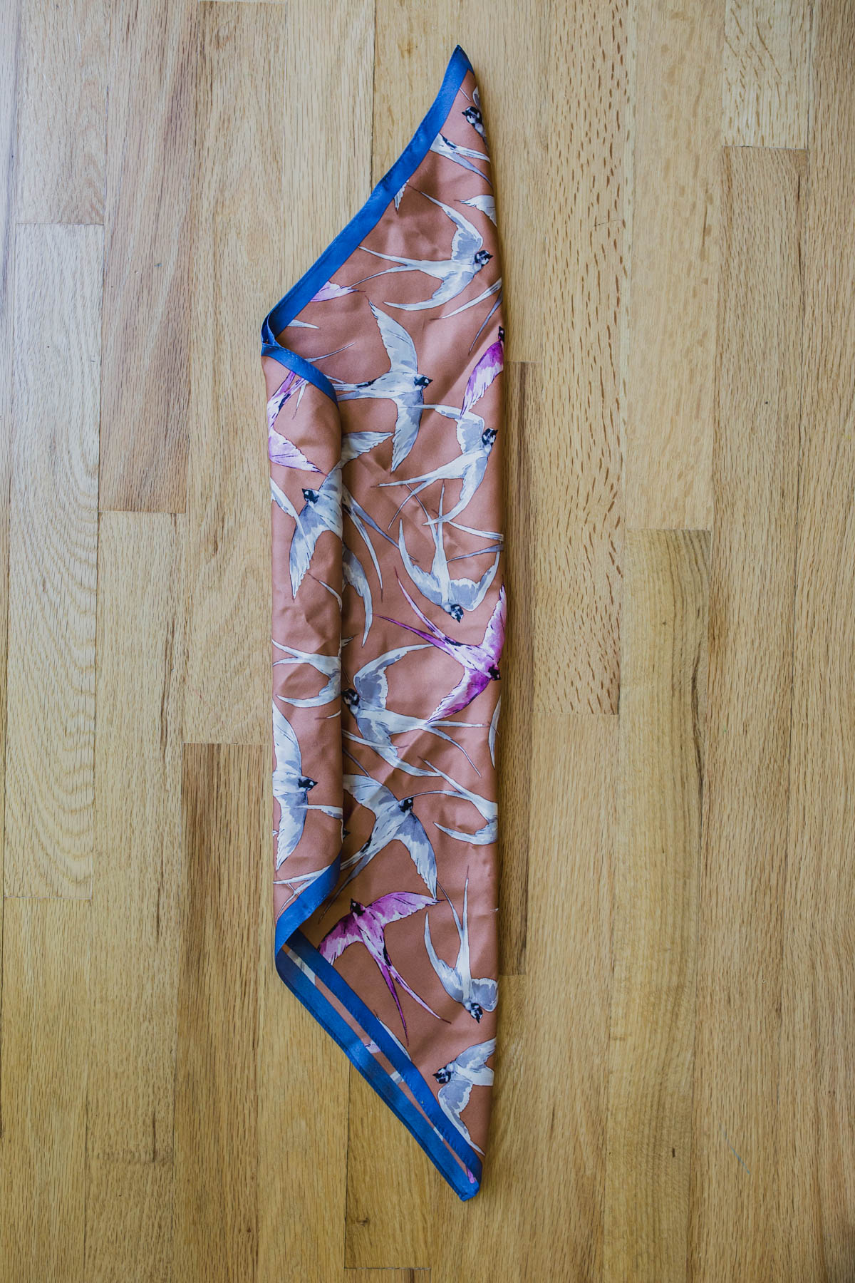 how to fold a hair scarf
