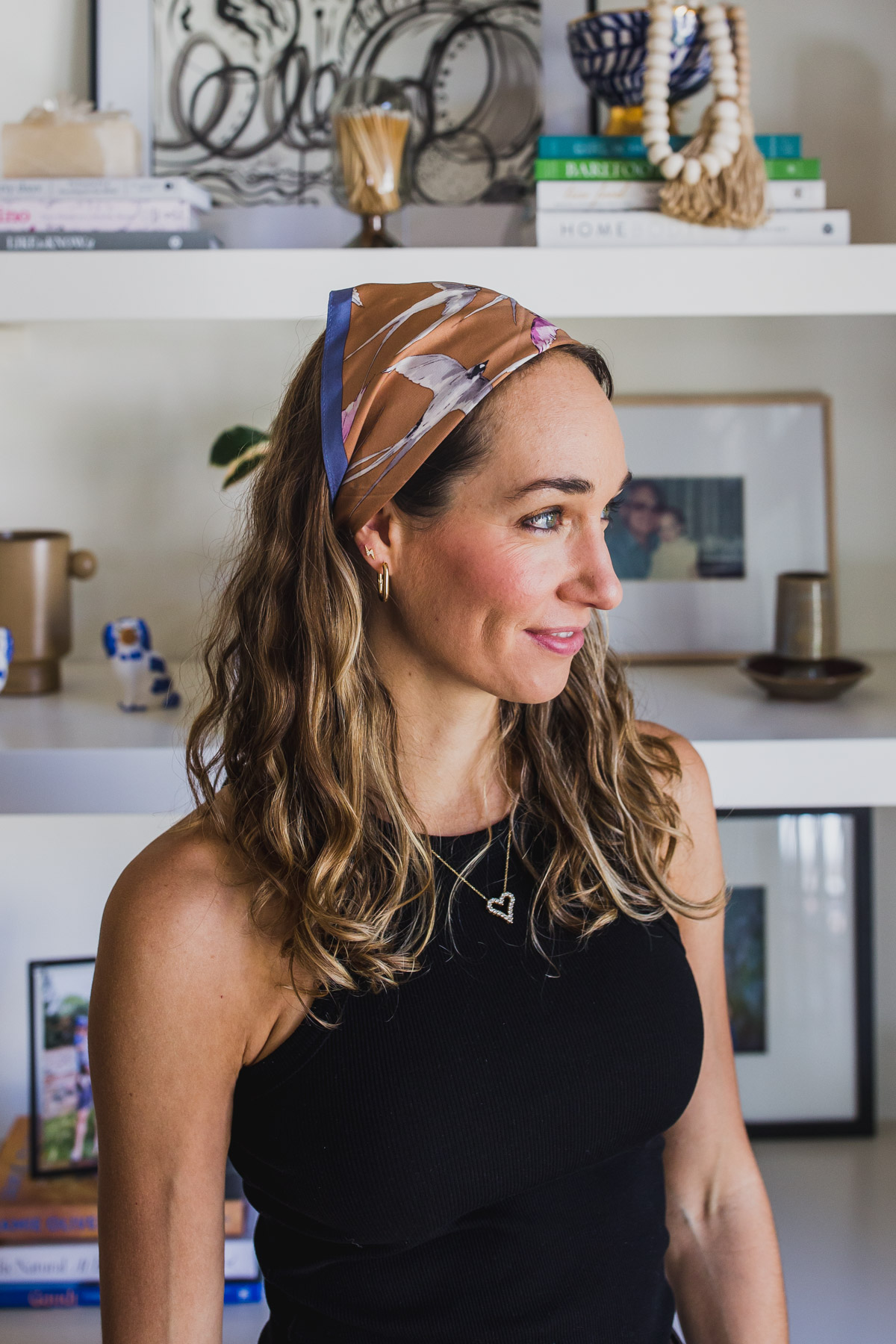 how to tie a hair scarf